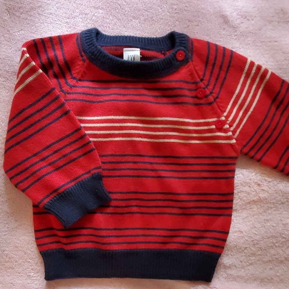 NWT Baby gap sweater, size 3-6m